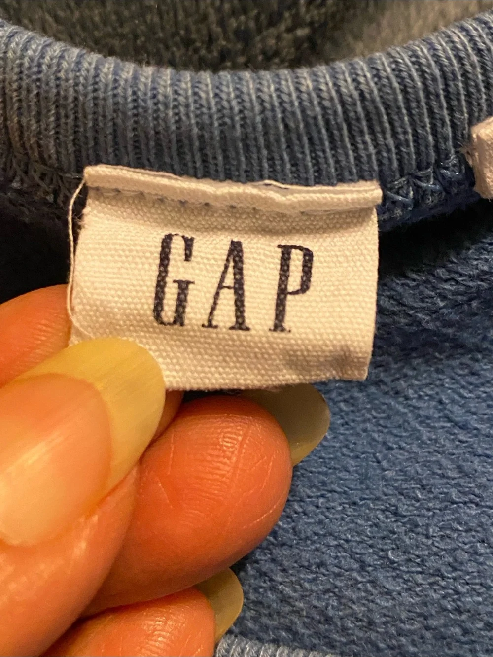 Women’s Blue Long-Sleeve Gap Pullover Top